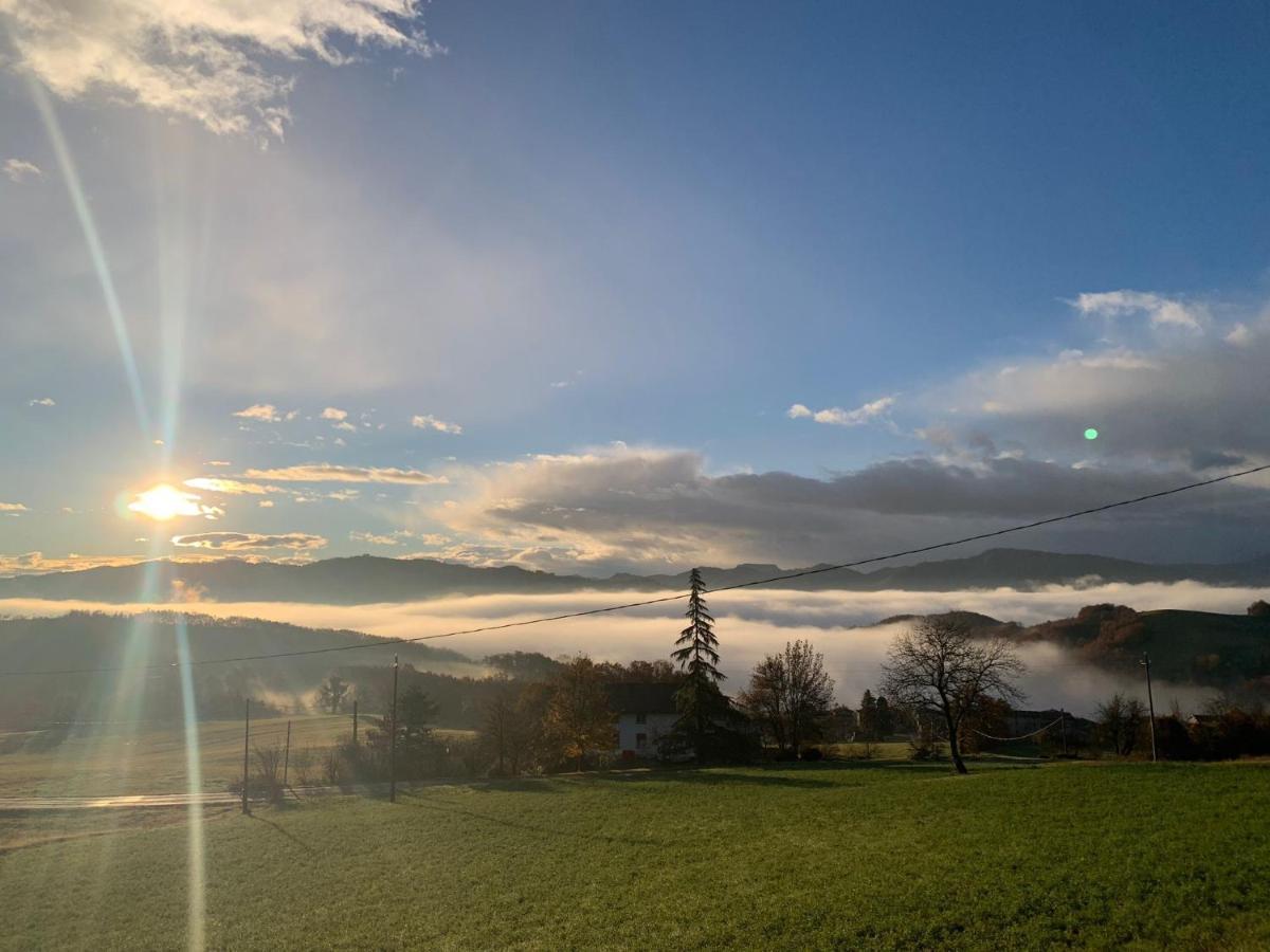 Agriturismo Il Filare Neviano degli Arduini Екстер'єр фото